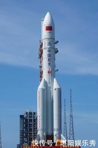 毛笔颂——纪念毛泽东诞辰(作者:进静净)