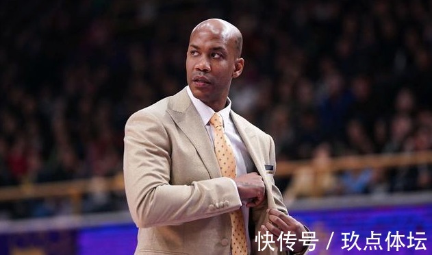 兰兹伯格|CBA第一教练下课倒计时!曾一度被高估,会超越杜峰、杨鸣