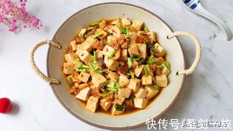 天冷了，我家最爱吃这12道菜，好吃又省事，儿子吃得津津有味