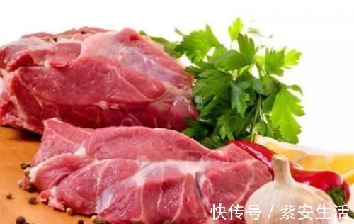 老年人|提醒爸妈:冬季养生少吃牛羊猪肉,以下几种食物一点不比肉差