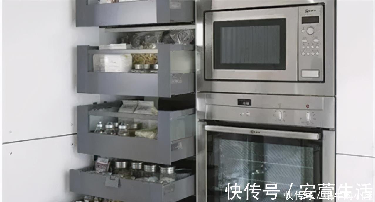 高柜|灶台旁留30公分做高柜,厨电全都嵌进墙还扩大储物,太赞了