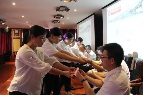 师承|德州市中医院举行2021级规培学员师承拜师仪式