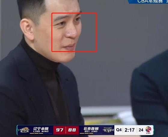 辽宁队|一起上吧!郭艾伦36+9打爆书豪和吉布森,名记:裁判的哨让人反胃