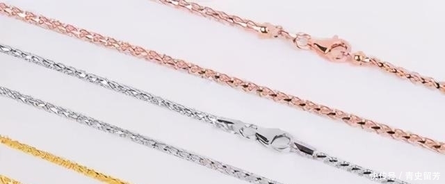 手腕 热门项链和手链样式科普:肖邦链、蛇骨链、凤尾链