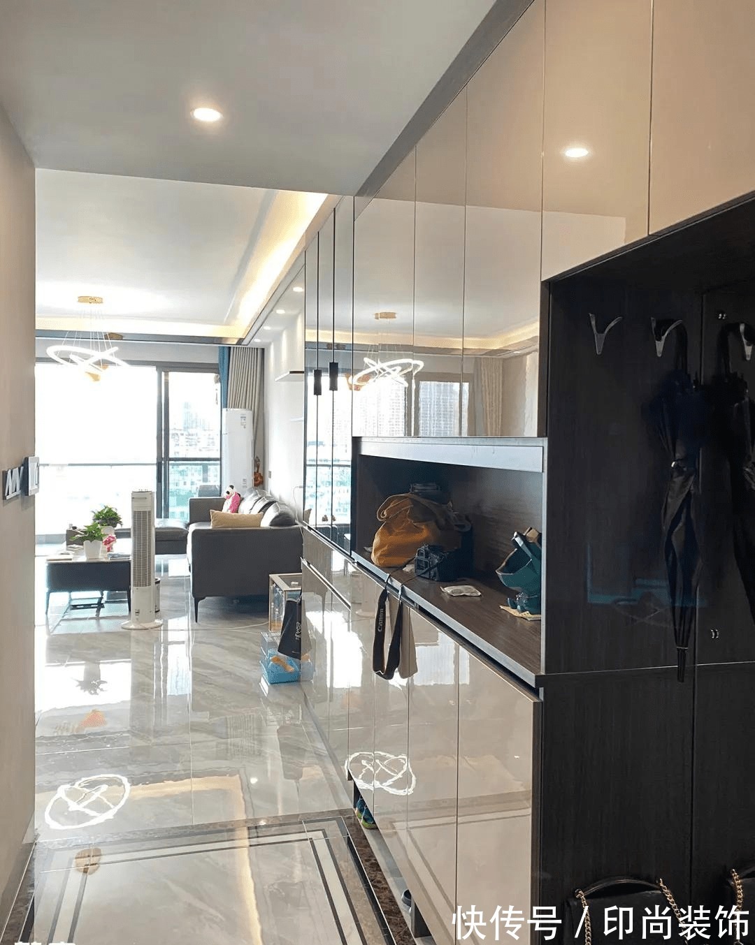 厨房|黄石印尚装饰 ▏爆改98㎡老房,厨房连推两堵墙,客厅是全小区最美的!