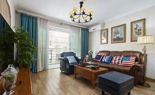 地板|新房装修时老婆鬼点子多，用剩下的地板装电视墙，省下好几千