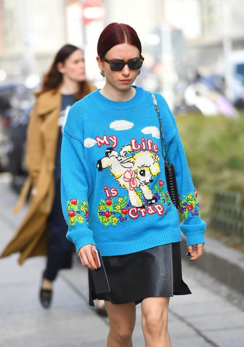 好看的毛衣样式有哪些？糖果色毛衣开衫要有名字，俏皮甜美很时尚