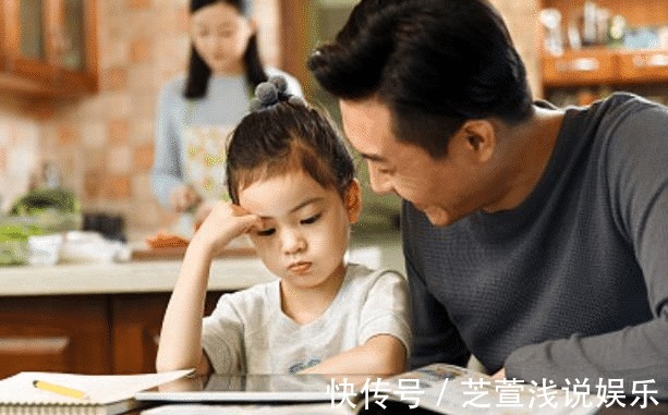 人民币上的这个“错别字”，小孩子一眼就看出，为何一直没纠正？