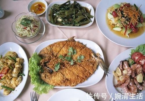 养胃|一天中最佳的养胃黄金期是什么时间？坚持半个月，胃一天比一天好