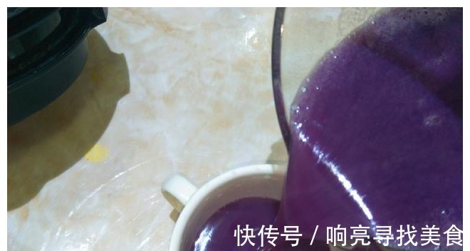 紫薯汁|夏天天热，我爱给孩子熬这汁，一向挑食的孩子，连喝2碗！
