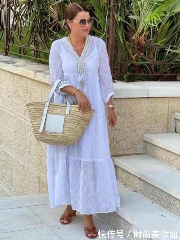 微胖身材|没想到,微胖身材长相平平,这样穿竟优雅又知性,不许你错过