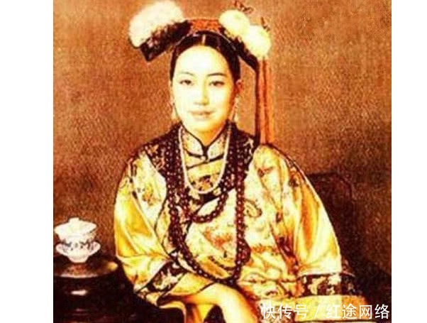形象|晚清老照片:18岁的慈禧楚楚动人,晚清官员妻妾的真实形象