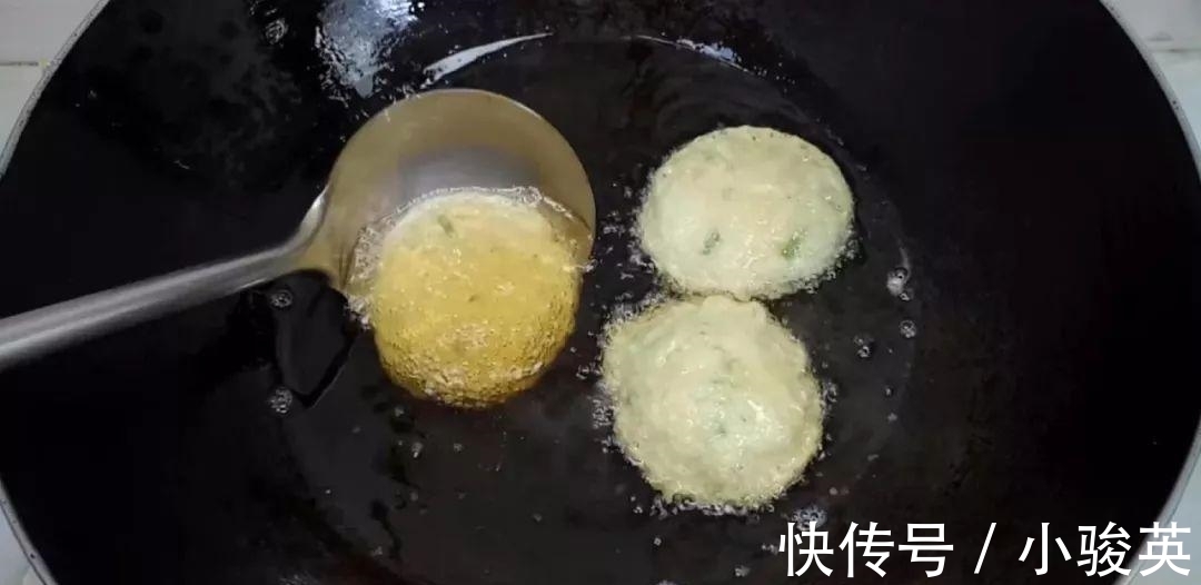 手不沾面|面粉新吃法, 手不沾面, 比油条做法简单, 比馅饼好吃, 越吃越想吃