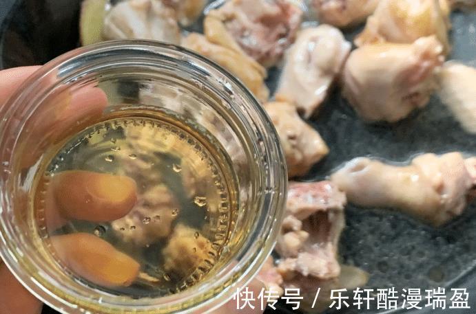 鸡肉块|想吃麻油鸡不用出去吃,自己在家也嫩做,味道不比买的差