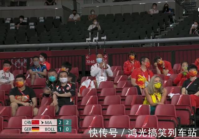 波尔|啥情况!国乒冠军团混入一外国姑娘,离开时这举动满满的尊敬