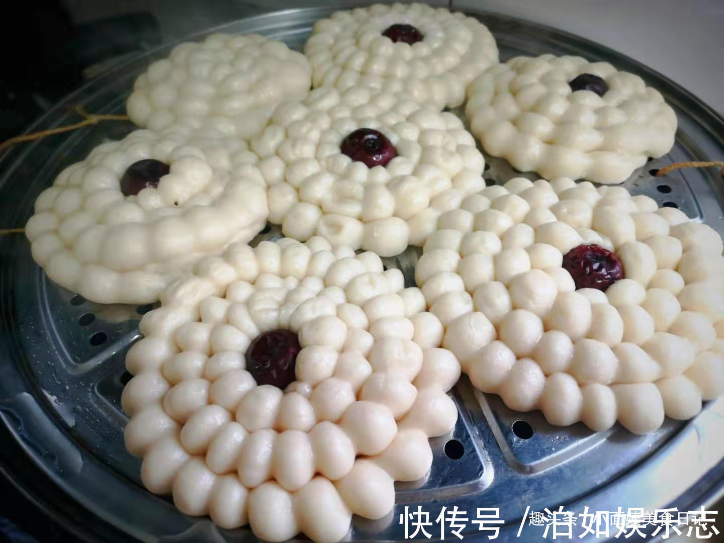 蒸馒头|馒头最漂亮的做法,筷子一压,两手一卷,蓬松暄软,一学就会!