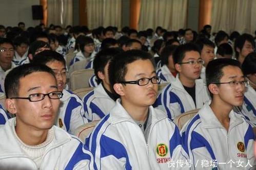  手术|为啥眼科医生自己都不敢做近视手术，很多都戴眼镜原因很无奈