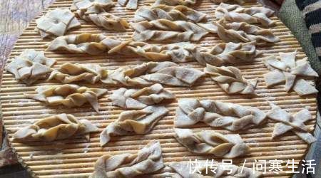 美食|家中有面粉和鸡蛋,一定要学做这美食,儿子三天两头点名要,真香