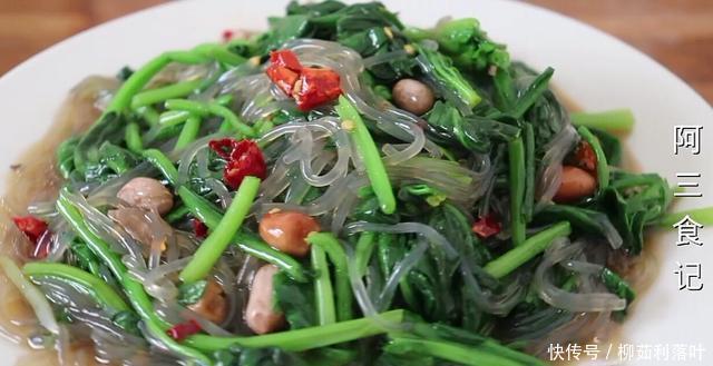 解馋|菠菜吃了30年,还是这样做最解馋,我家一周吃7次,开胃又下饭!
