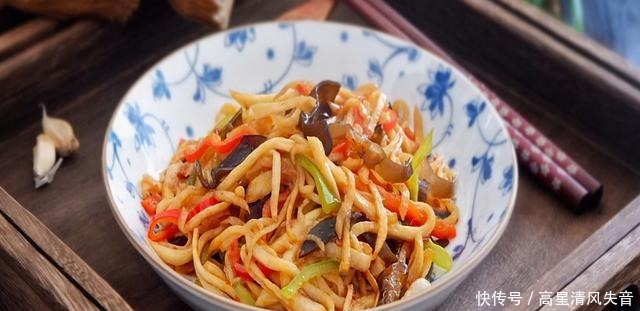  冬天，吃菠菜吃白菜，不如吃它，清爽可口，营养极高，不懂太可惜