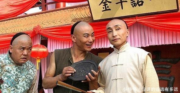 经典下联上联今世进士尽是近视下联难对!