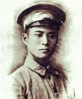 淮海战役|接连打败黄百韬黄维杜聿明等名将，这位总前委书记实在了不起