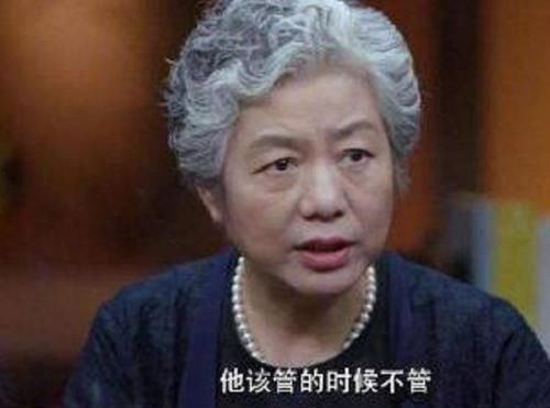 小王|孩子出现这4种行为的时候别惯着,该打打,否则长大后想改都费劲