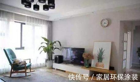 收纳|头一次听说有钱人客厅不摆茶几,原来都流行这样设计,太聪明了