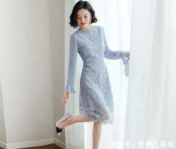 中年的你还在穿紧身裤优雅女人都穿裙子了,时髦又减龄