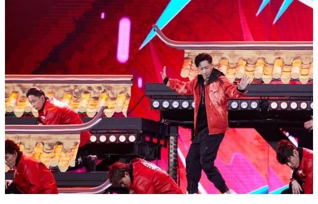 舞者們|《這就是街舞4》花絮公開，張藝興狂派舞被稱贊