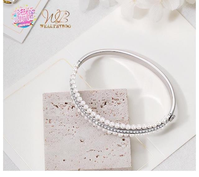 扁環(huán)|威茨堡攜手江蘇衛(wèi)視《陽光姐妹淘》輕松玩轉(zhuǎn)時尚穿搭