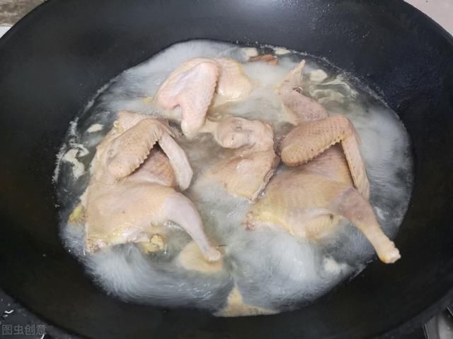 鸽子|一鸽胜九鸡，炖汤时不能先焯水，学会这样做，汤鲜味美更好喝