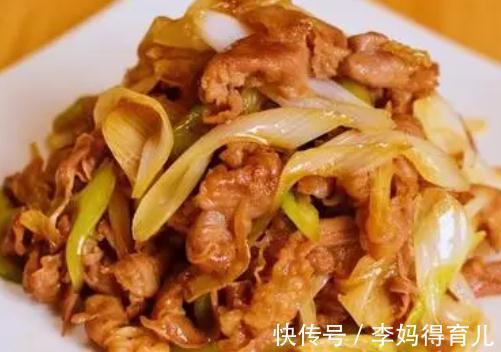 常吃|入冬了每家隔三差五多吃葱香菜,营养美味,补肝明目身体健康