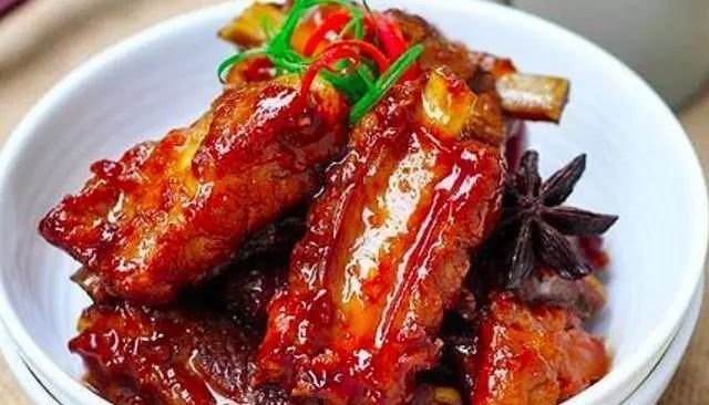 好吃的排骨不吐骨头，「15种排骨做法送给你」周末试一下吧