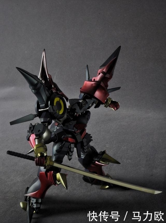 m「佳作」武神装攻,我的斩舰刀下无物不断