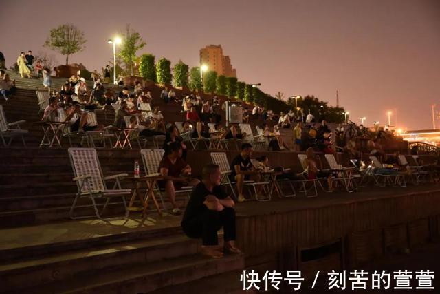 江涛|涌入长沙的年轻人实现买房自由，月薪5000也活得快乐