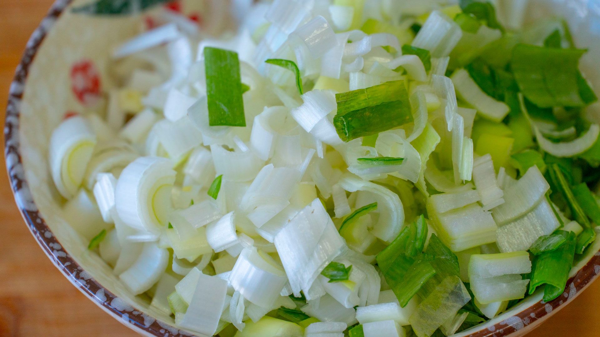 冬季养生宜温补!多吃7道美食,驱寒暖身营养足,顺应时节过寒冬