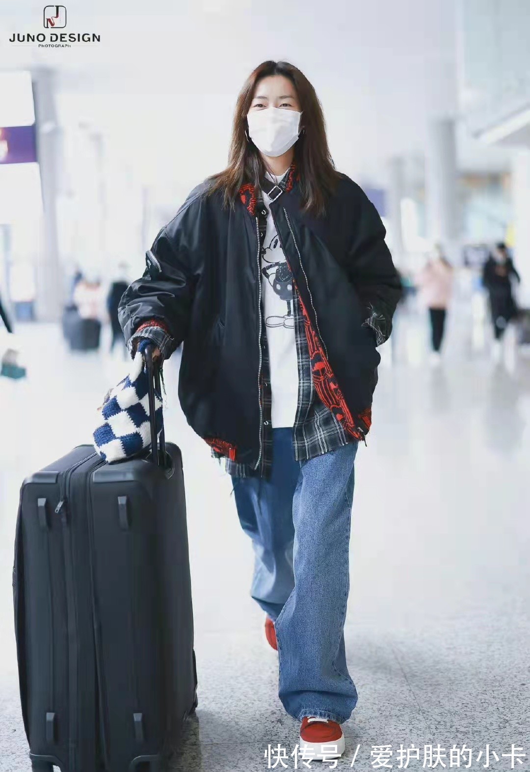 造型 刘雯随拍都像走秀,一身普通打扮依旧大牌有范,这超模气质学不来