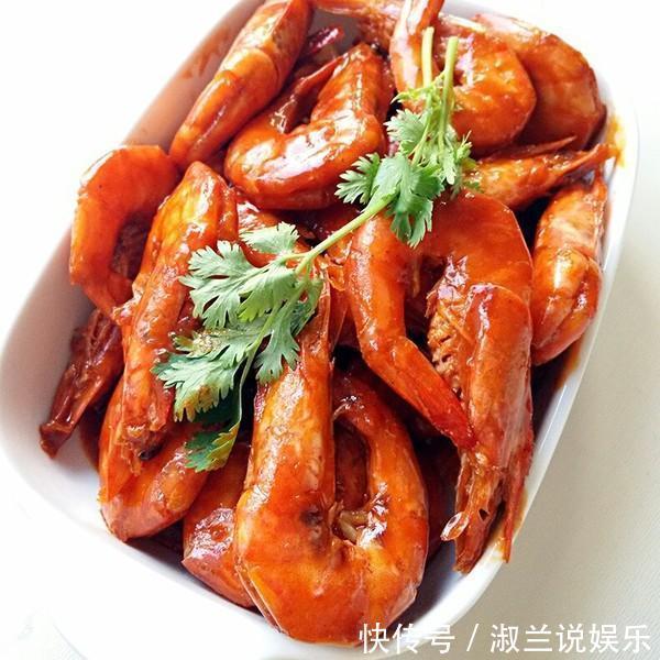 家常菜白菜粉条，营养美味，上桌就抢吃一碗米饭都不够！