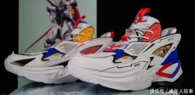 联名必天价看看这5款联名吧!平价好穿有内涵!