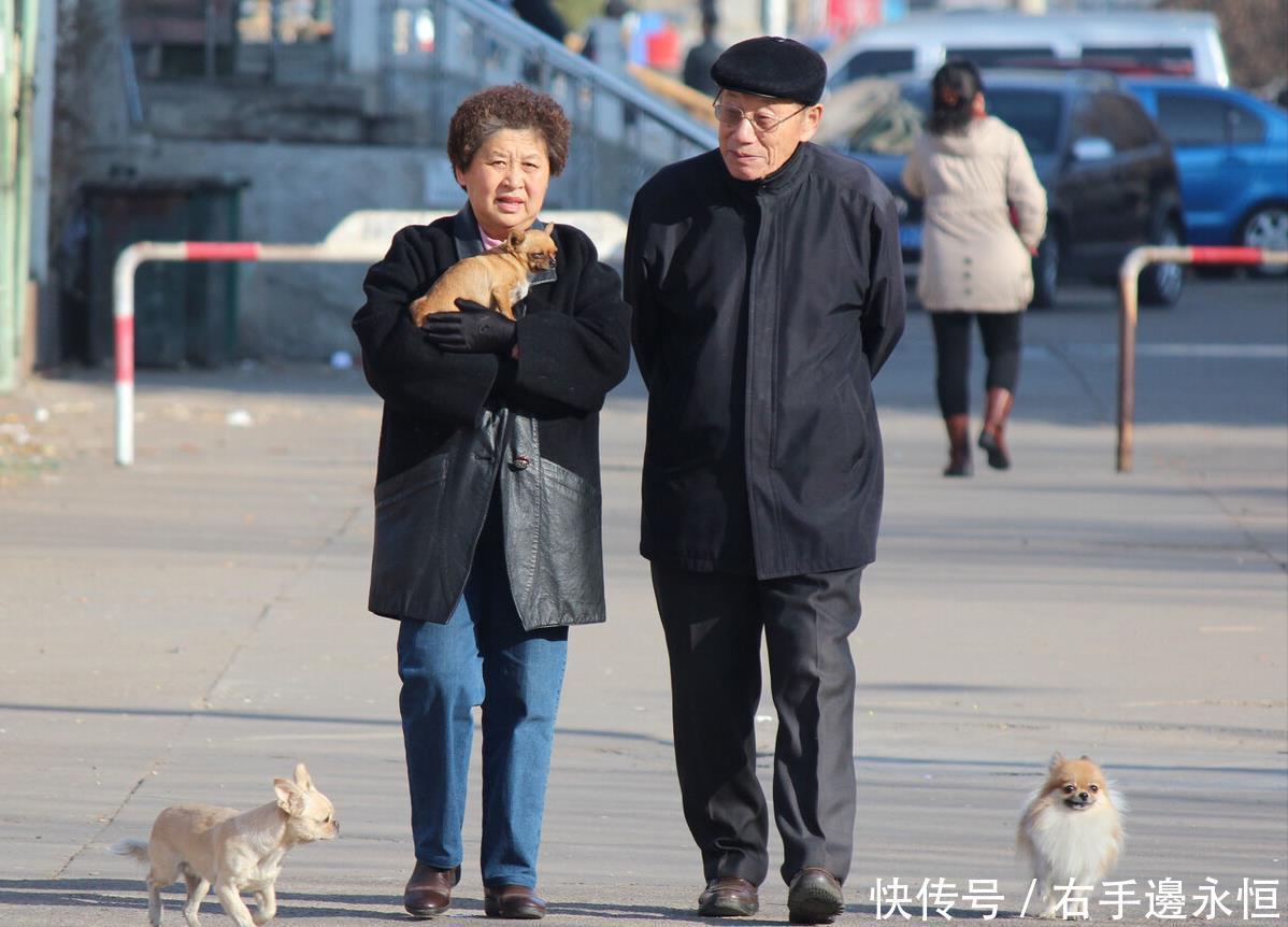 李大姐|52岁大姐不吃肥肉,甘油三酯68,医生2素天天吃,血脂不高才怪