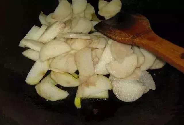 冷天,羊肉可以不吃,这菜比羊肉还滋补,10元一斤多吃身体壮