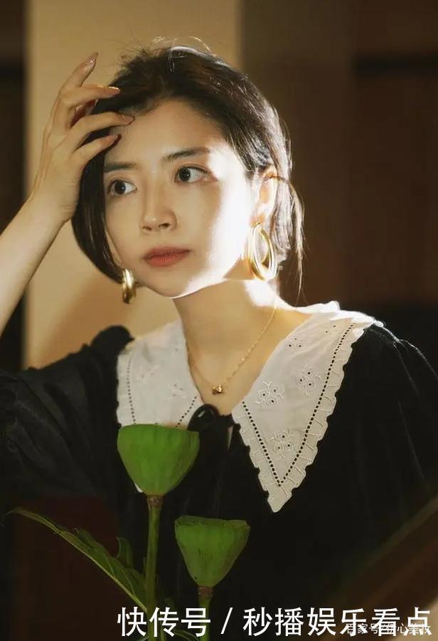 鞋子|小黑裙才是女人的王牌单品,三木博主也在穿,搭配鞋子显瘦又时髦