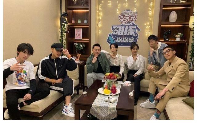 节目|全员混乱、飞行嘉宾崩溃，这档综艺还值不值得追？