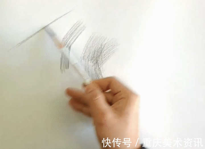 笔带&美术生初学者,素描应该用什么笔?