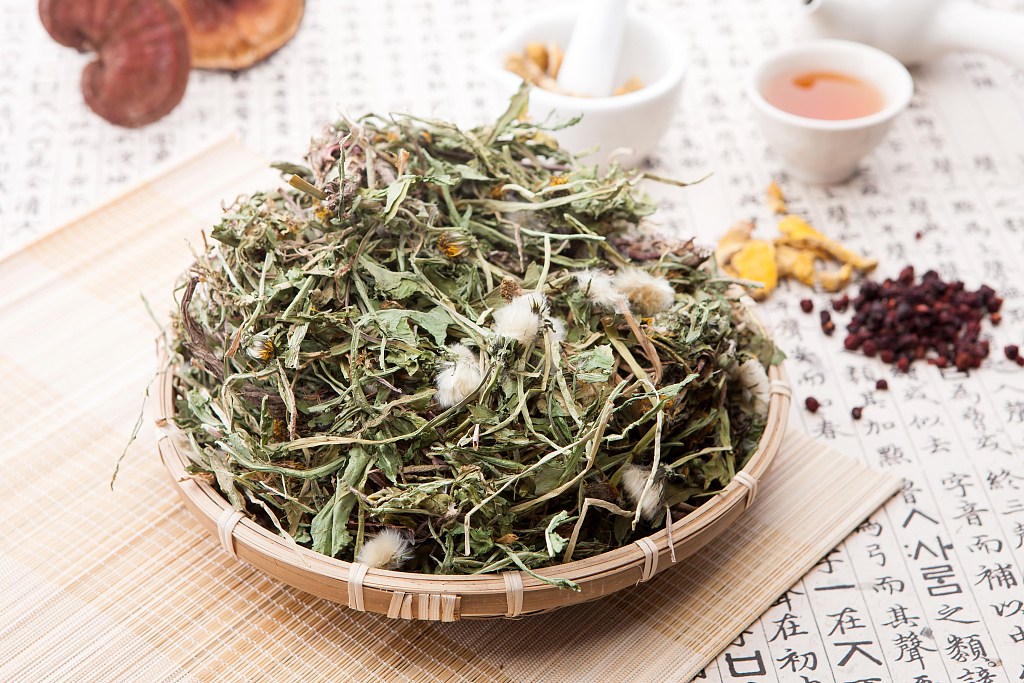 肝细胞|养肝界的“扛把子”，菊花只能排第三，第一很多人不爱吃