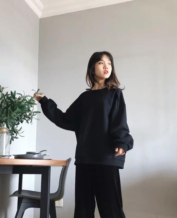 超舒适的“懒人穿搭”，就算外穿家居服，也超级温柔