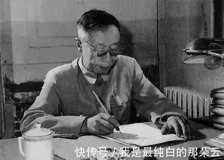 硬笔书法@溥仪写下了最后的28个字,没曾想,其硬笔书法亦精到,骨力十足