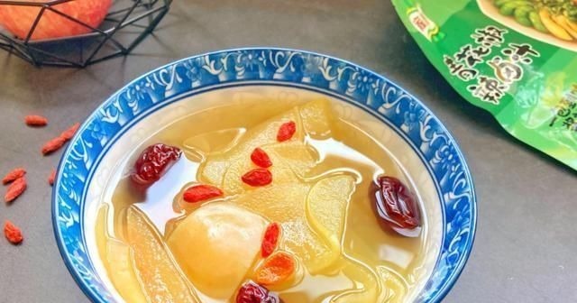 咳嗽|苹果跟它一起煮,止咳效果好,咳嗽“去无影”,见效快