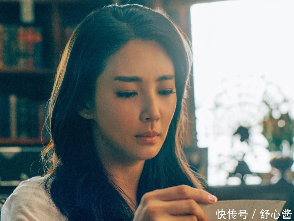  跳舞|唱歌跑调，跳舞顺拐，演员张雨绮凭什么在唱跳综艺翻红？